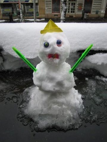 goofy-snowman-by-Manka.JPG
