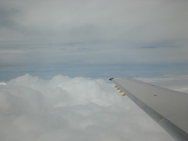 clouds_from_plane_02.jpg