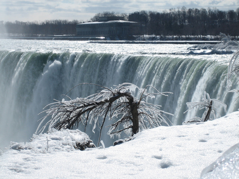 horseshoe-falls-niagara-falls-by-sheliaellen.jpg