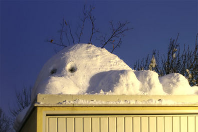 peek-a-boo-snowman-by-florian-kilzer.jpg