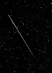 perseid-meteor-in-the-sky-by-aresauburn.jpg