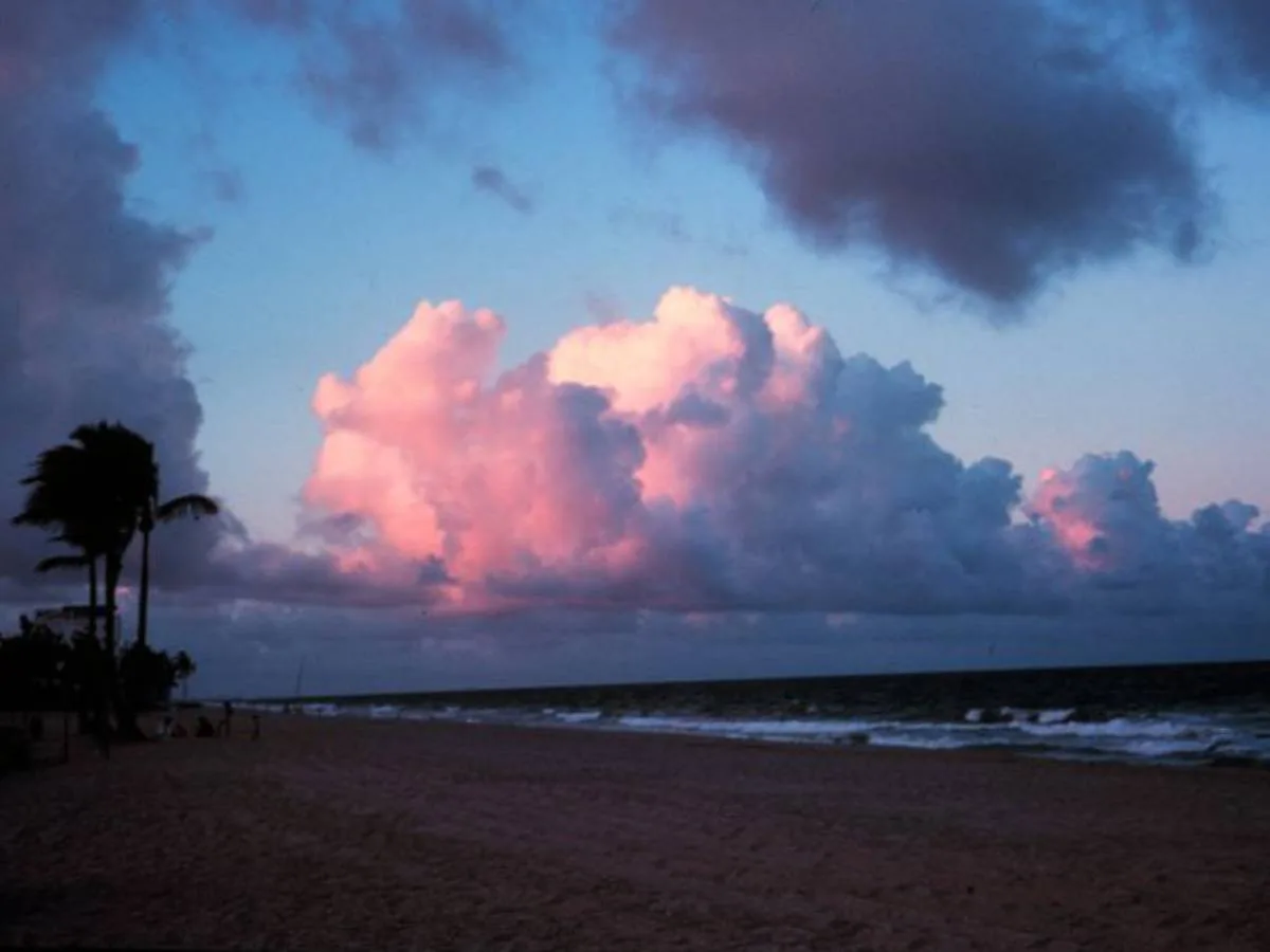 Example of building cumulus clouds. 