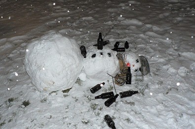 drunk-snowman.jpg