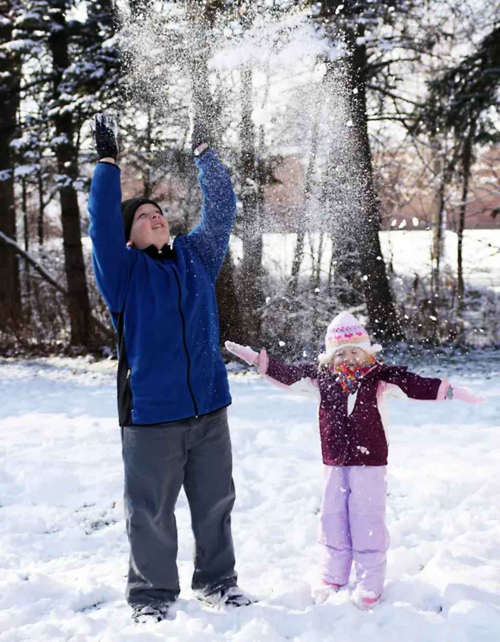 How To Make It Snow 7 Tricks To Make It Snow 8 Fun Things To Do In The Snow The Weather Tips Guide